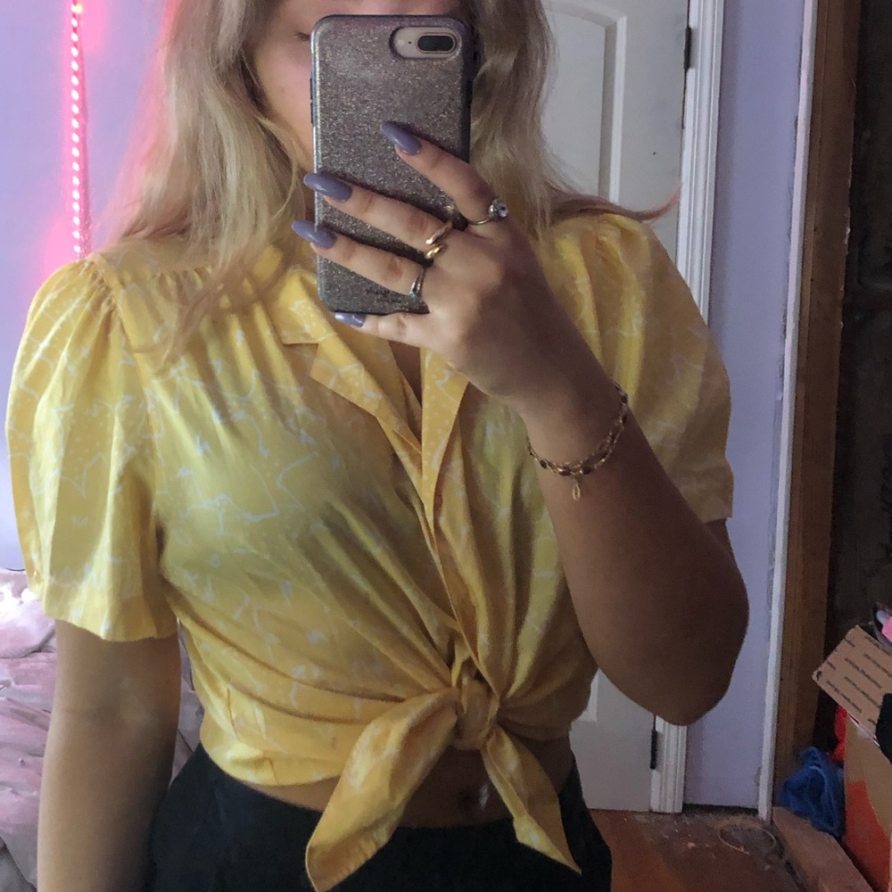 vintage yellow button up top